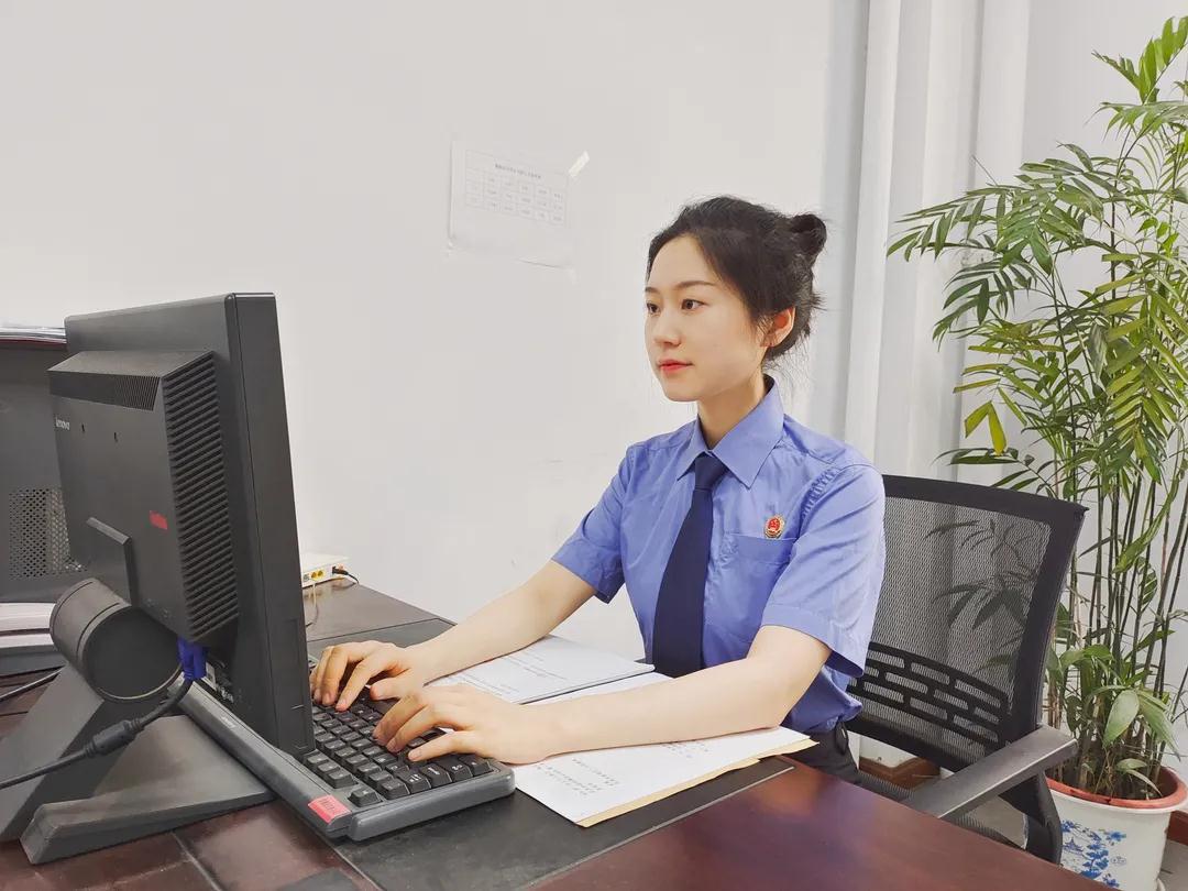 【喜迎市两会·人物篇】镜湖检察李婷：以青春之我，耀法治之光